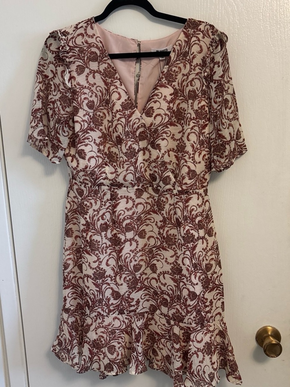 BB Dakota Dress | Size 10 | 100% Polyester | Women’s Dress